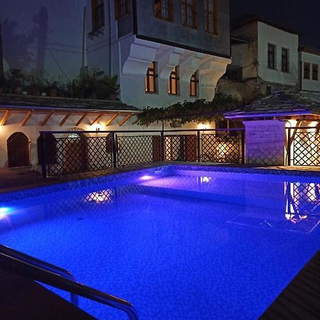 Boutique Hotel Praga Gjirokaster Luaran gambar
