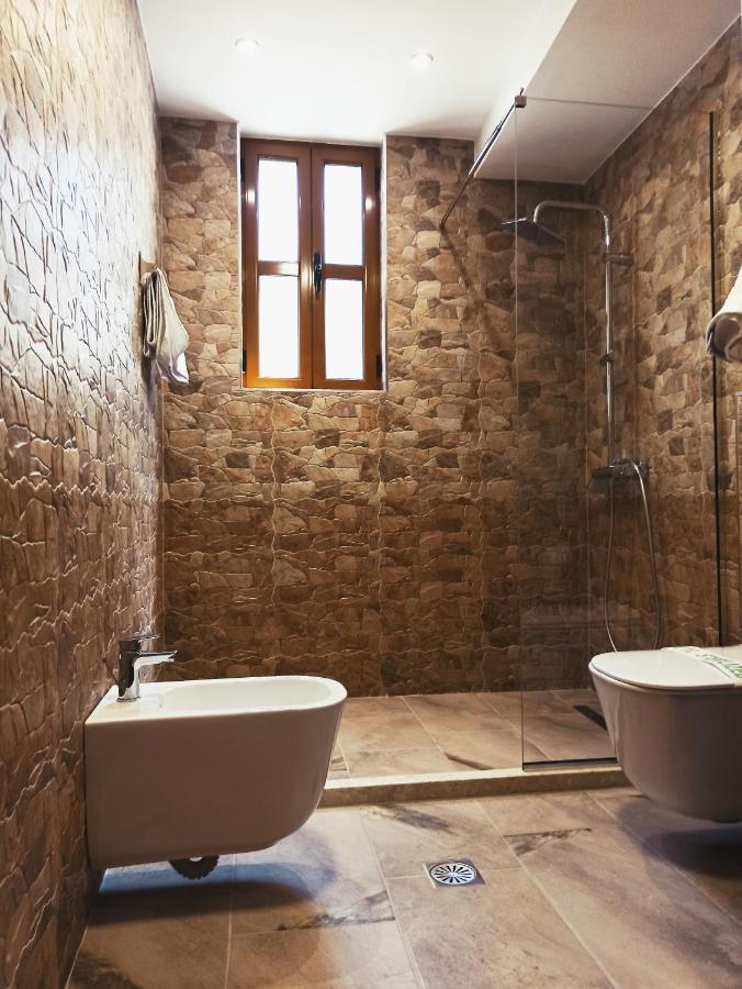 Boutique Hotel Praga Gjirokaster Luaran gambar