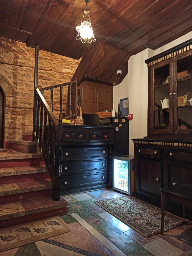 Boutique Hotel Praga Gjirokaster Luaran gambar