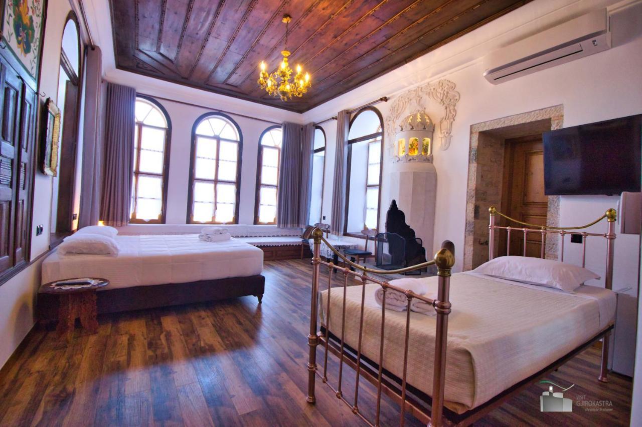 Boutique Hotel Praga Gjirokaster Luaran gambar