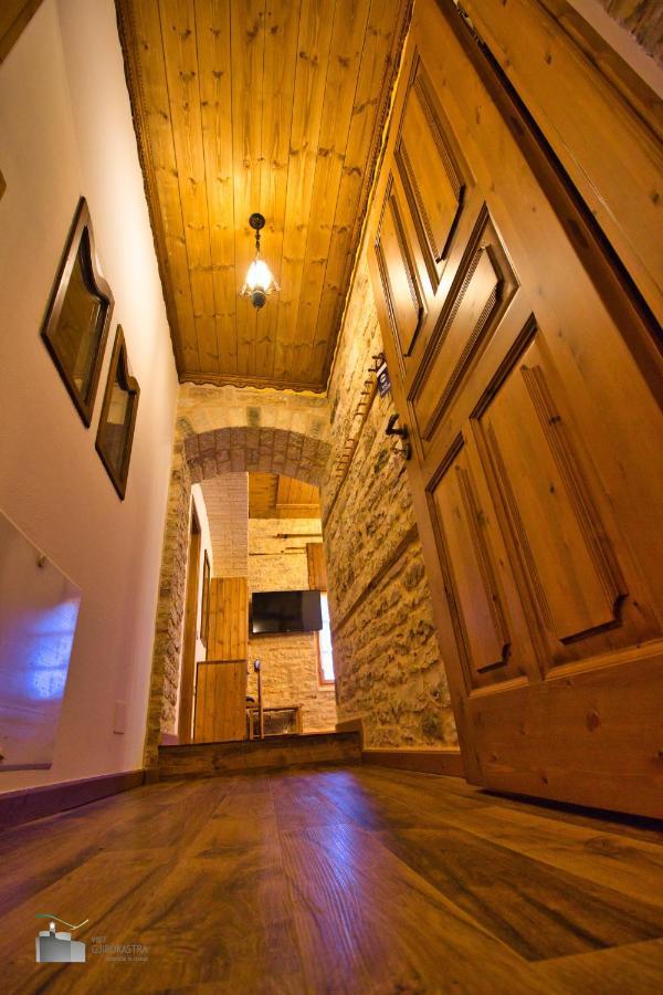 Boutique Hotel Praga Gjirokaster Luaran gambar