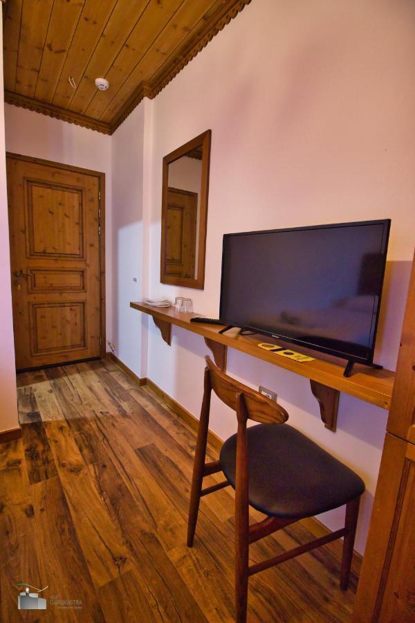 Boutique Hotel Praga Gjirokaster Luaran gambar