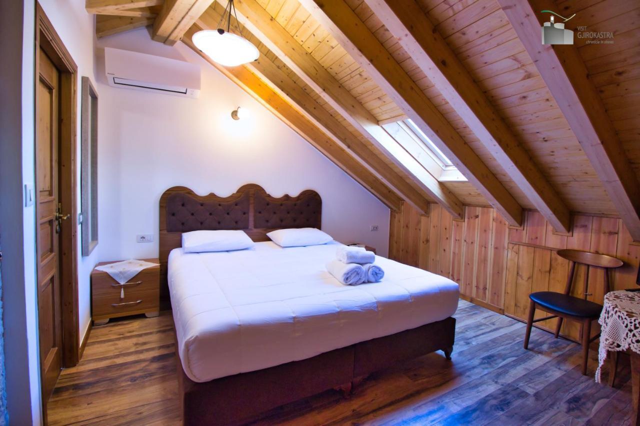 Boutique Hotel Praga Gjirokaster Luaran gambar