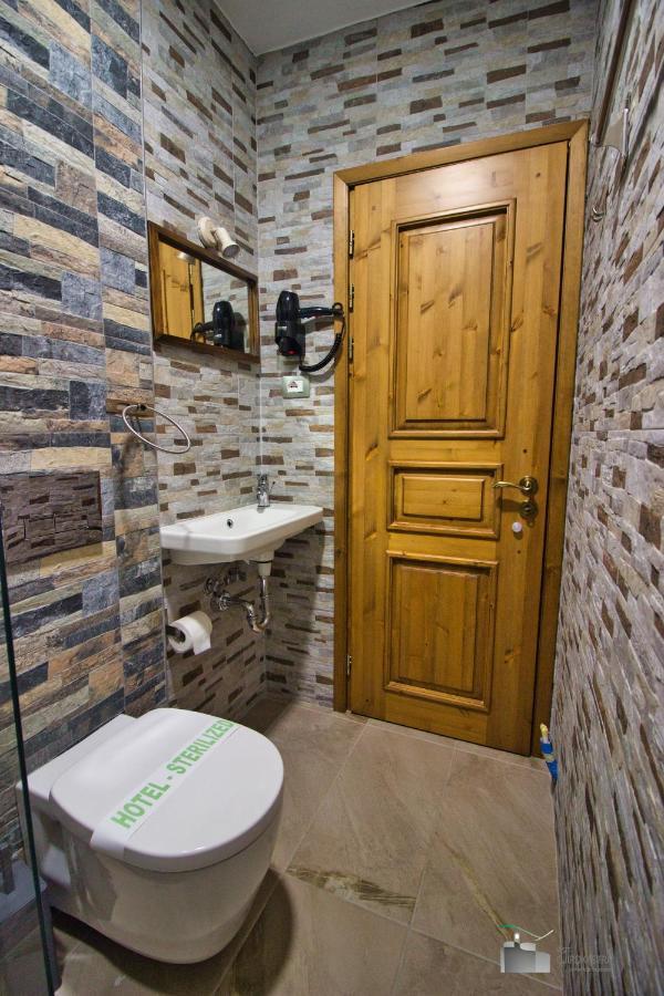 Boutique Hotel Praga Gjirokaster Luaran gambar