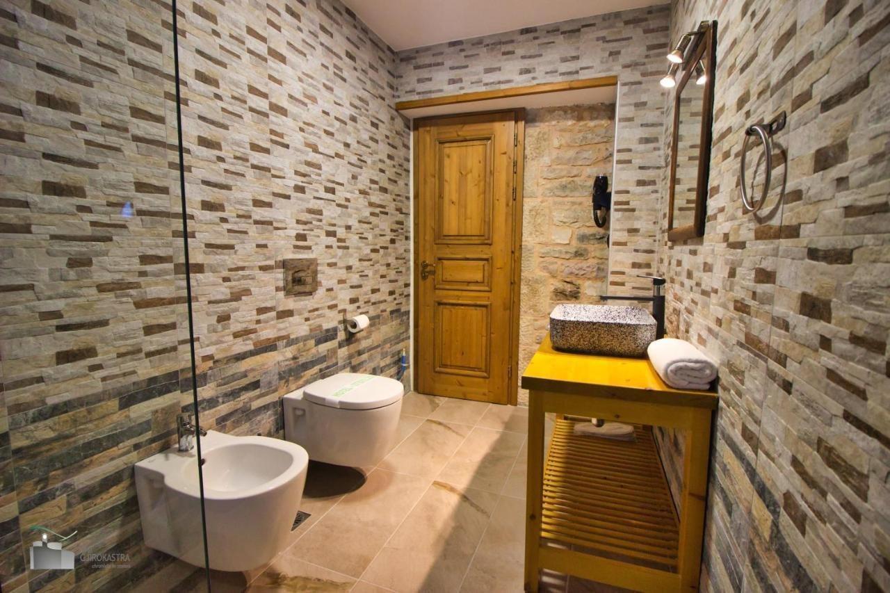 Boutique Hotel Praga Gjirokaster Luaran gambar